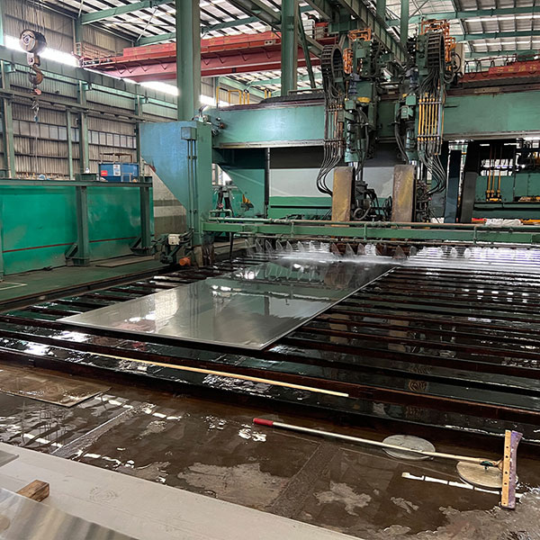 stainless steel plate manufacturer